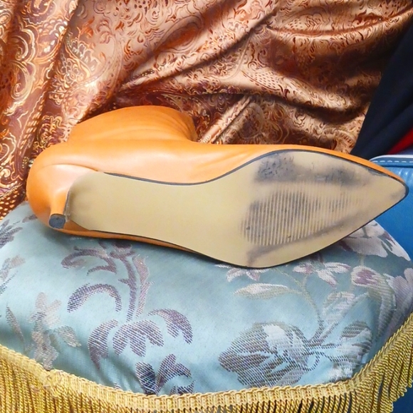 Boots - Picture 3 of 3